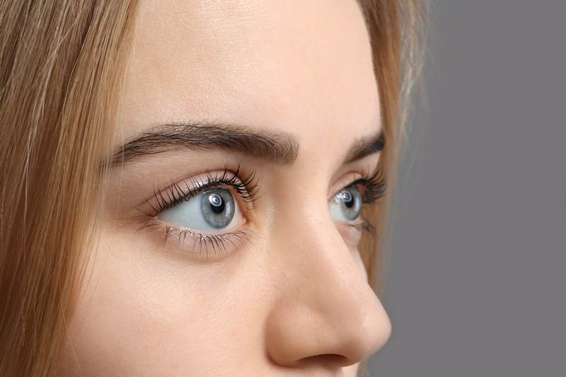 Продолжительность эффекта после ламинирования средствами Lash Botox для ресниц