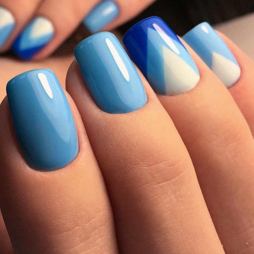 Актуальные оттенки лака для маникюра на мягкий квадрат
