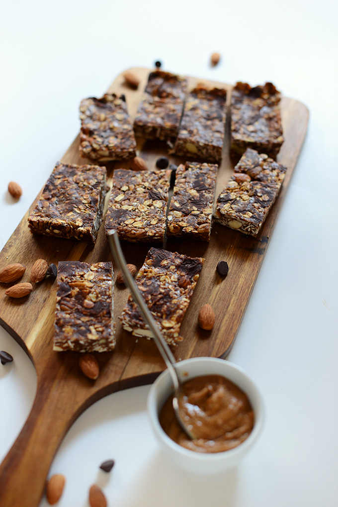 Chocolate Chip Almond Butter Granola Bars | minimalistbaker.com