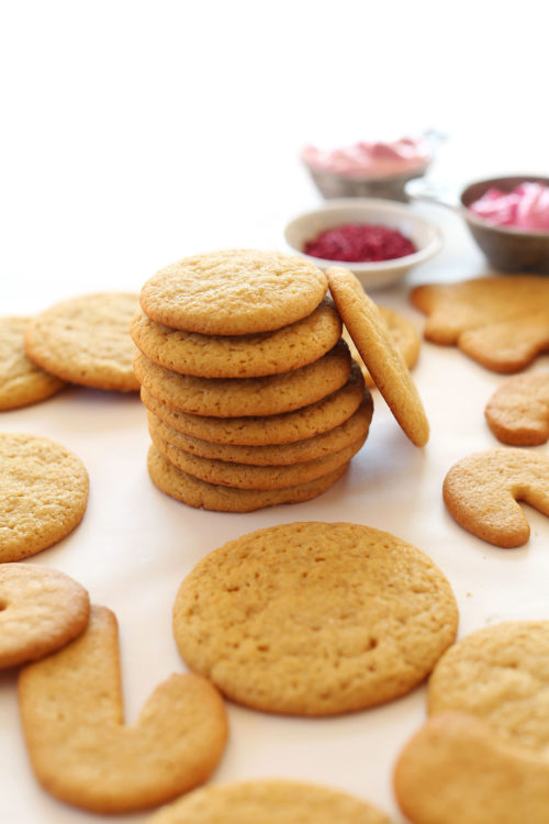 1-Bowl Vegan Sugar Cookies ready for frosting