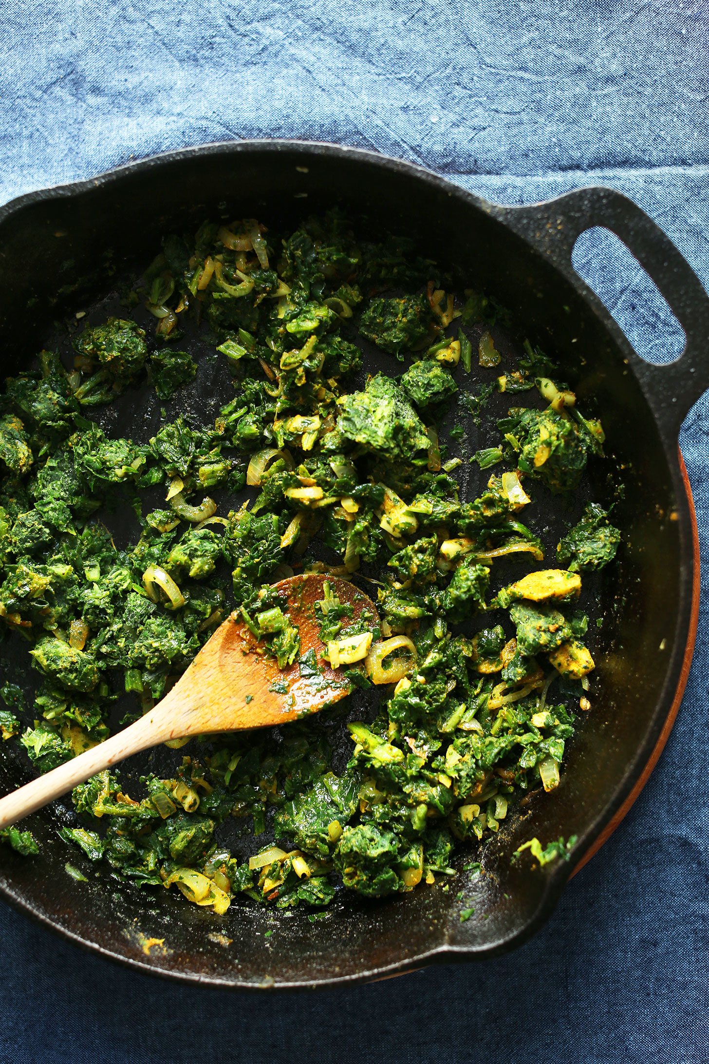 Vibrant AMAZING Green Curry with TONS of greens! A hearty, simple plantbased meal #vegan #glutenfree #curry #recipe